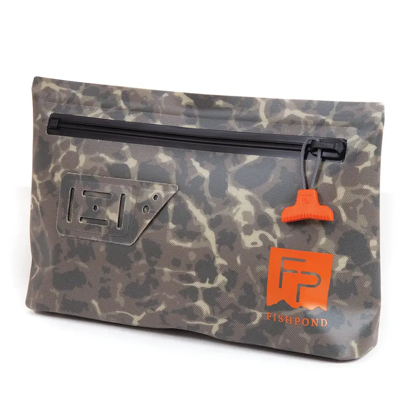 Fishpond Thunderhead Submersible Pouch – Eco Shadowcast Camo 1