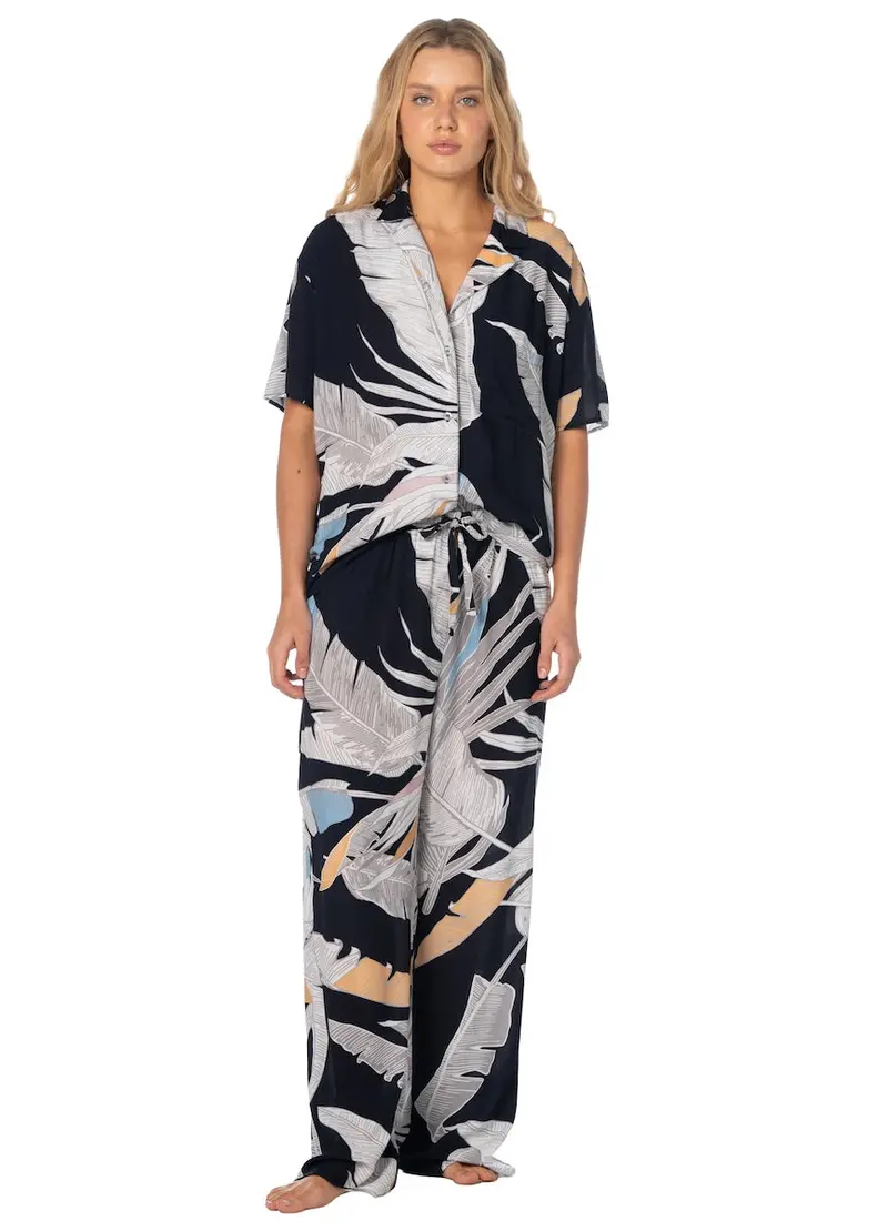 Maaji Botanicalife Kameli Sleeveless Pant Ensemble 1
