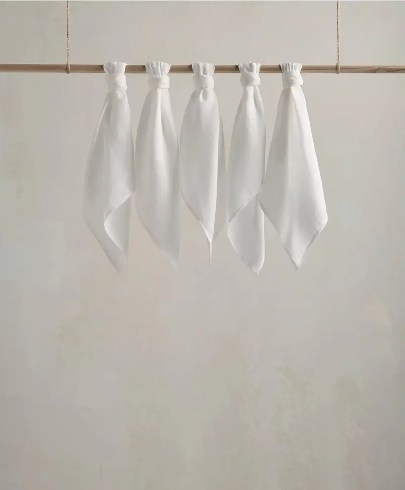 Pack Of 5 White Muslin Squares For Baby Care 1