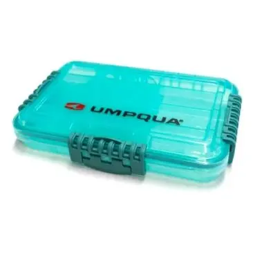 Umpqua Waterproof Bug Locker – Medium Capacity 1