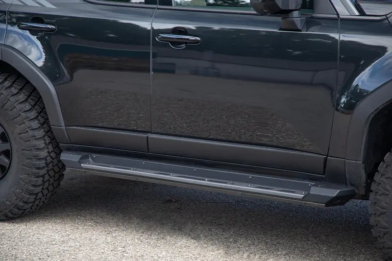 Victory 4X4 Blitz Rock Sliders For 2024+ Lexus Gx 550 – Bolt-On Side Protection 1